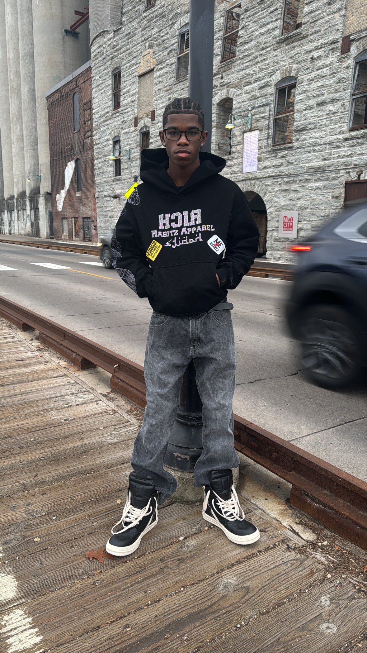 (Black)"ME 4 Habitz" Hoodie